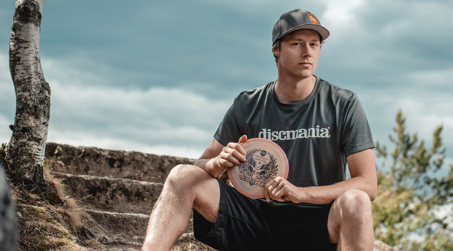 WATCH: Simon Lizotte's Disc Golf History